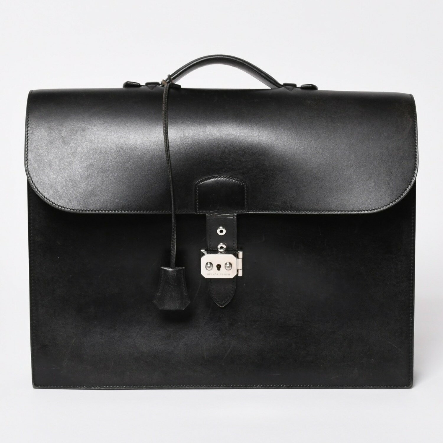 Rakuten - HERMES エルメス サックアデペッシュ ブリーフケース ビジネスバッグ ブラック シルバー金具 B刻印 レザー 美品 中古 4a003276
