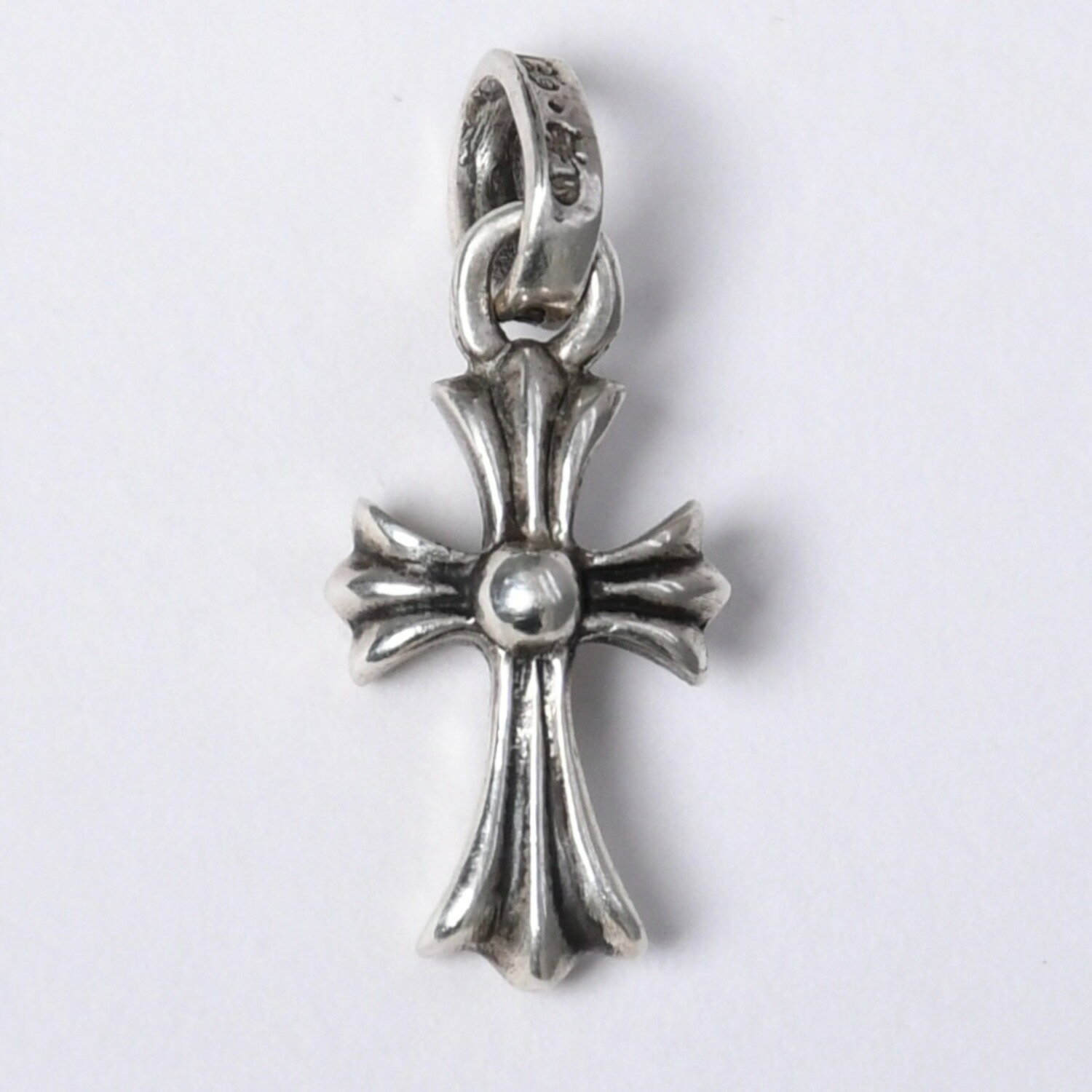 Rakuten - 極美品 CHROME HEARTS クロムハーツ ベイビーファットクロス ペンダントトップ 重量約2.3g 旧型 中古 4a003792