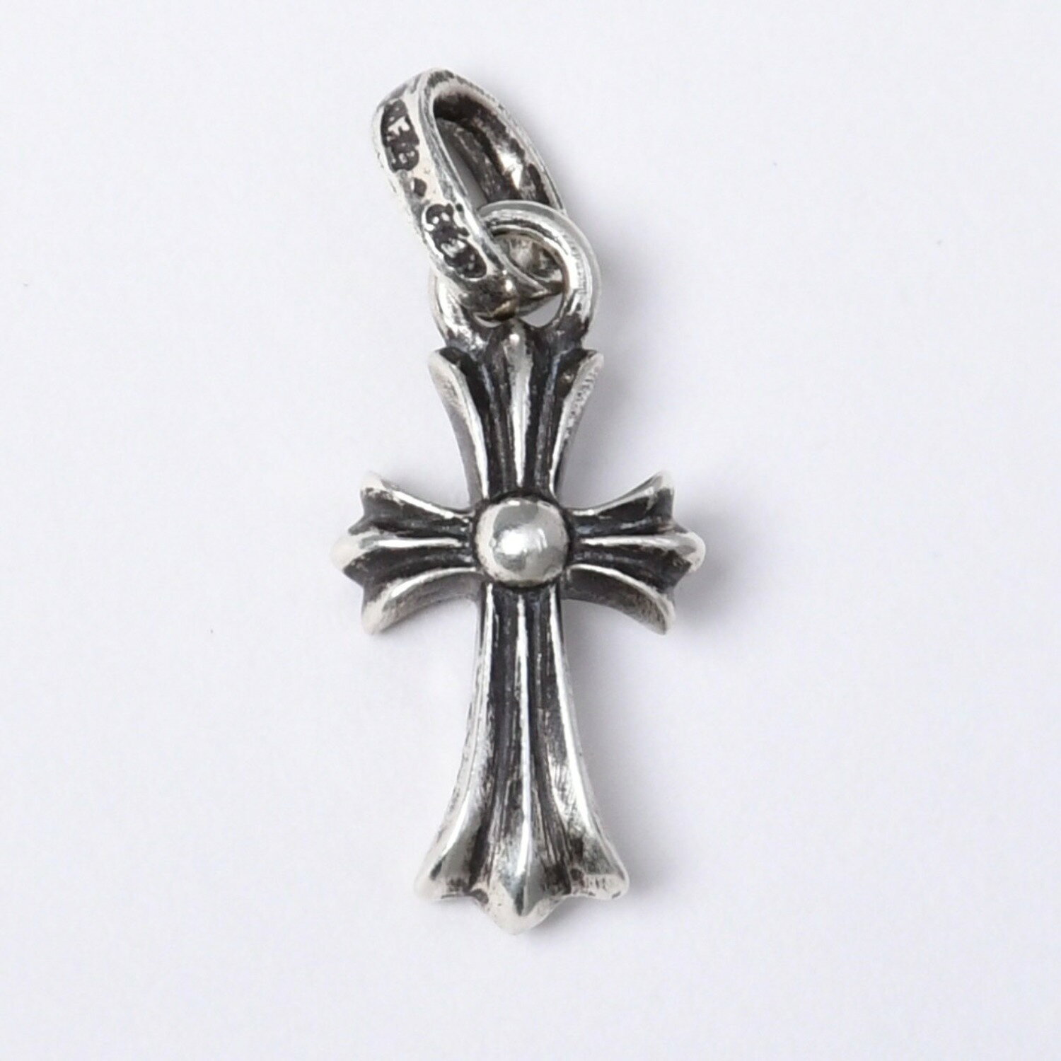Rakuten - 極美品 新型 CHROME HEARTS クロムハーツ CRS BBYFAT ベイビーファットクロス ペンダントトップ チャーム 重量約2.16g シルバー925 中古 4a003806