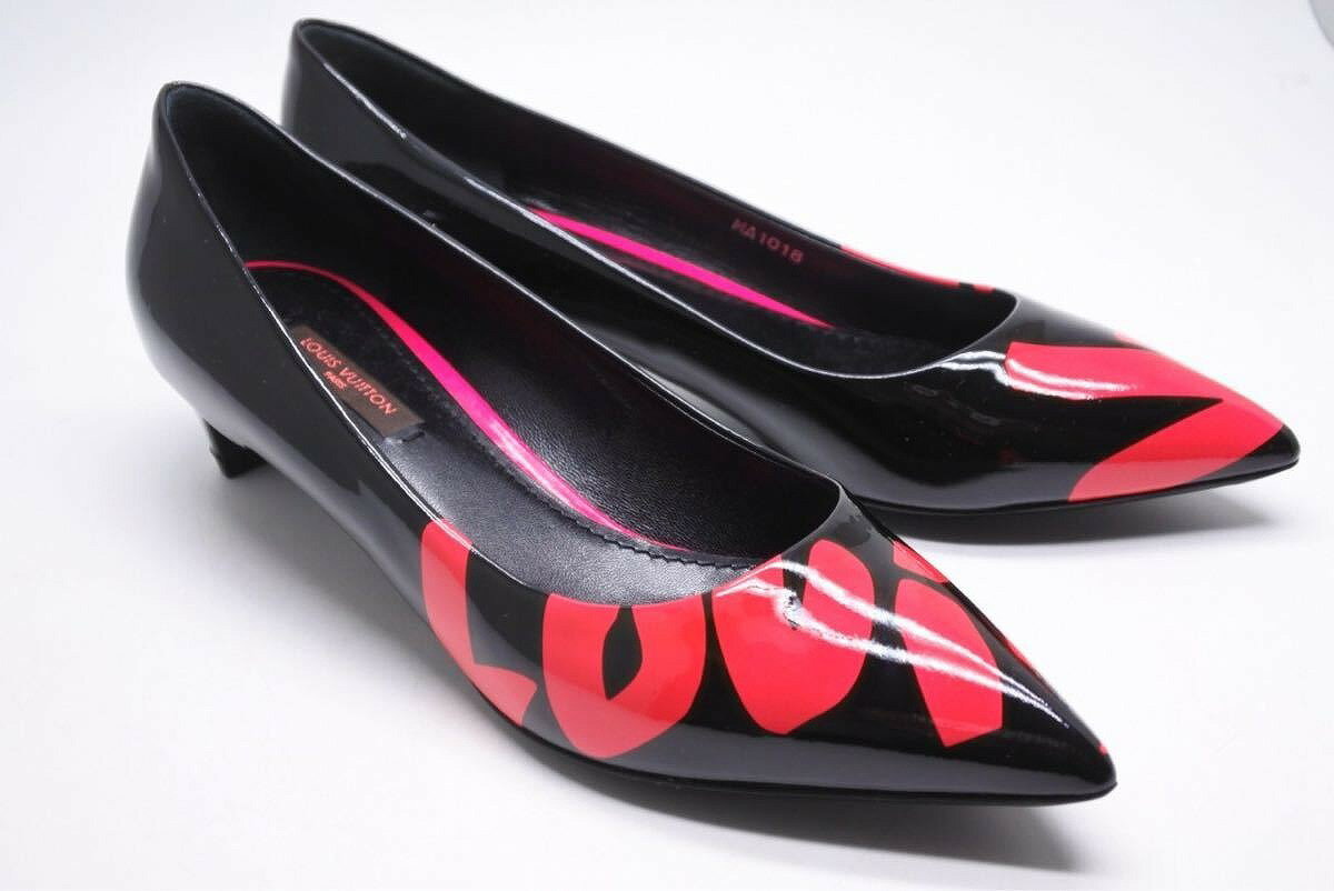 ◆[USED/中古]◆送料無料◆【未使用】LOUIS VUITTON ルイヴィトン 08年 グラフィティ パンプス 35 1/2 レディース ブラック ピンク パテントレザー 未使用 11614◆【RCP】【中古】