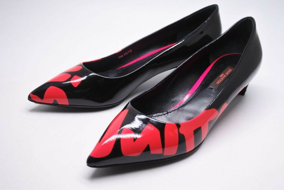 ◆[USED/中古]◆送料無料◆【未使用】LOUIS VUITTON ルイヴィトン 08年 グラフィティ パンプス 35 1/2 レディース ブラック ピンク パテントレザー 未使用 11614◆【RCP】【中古】