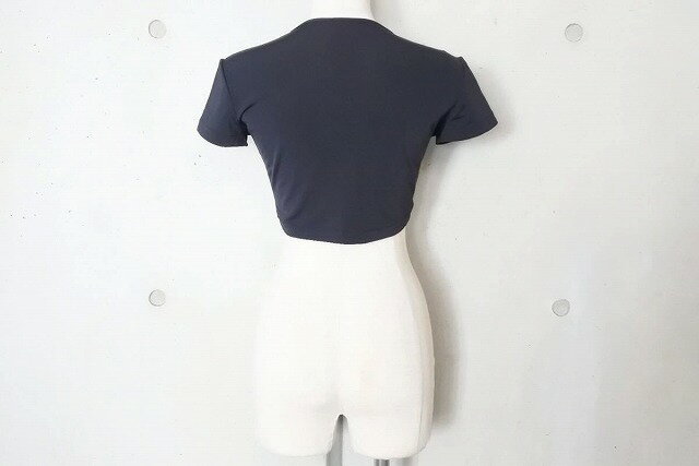 ◆[USED/中古]◆送料無料◆【美品】超希少 CHANEL シャネル 95年 ヴィンテージ クロップドTシャツ チビT ブラック 40 cropped shirt 美品 17587【RCP】【中古】
