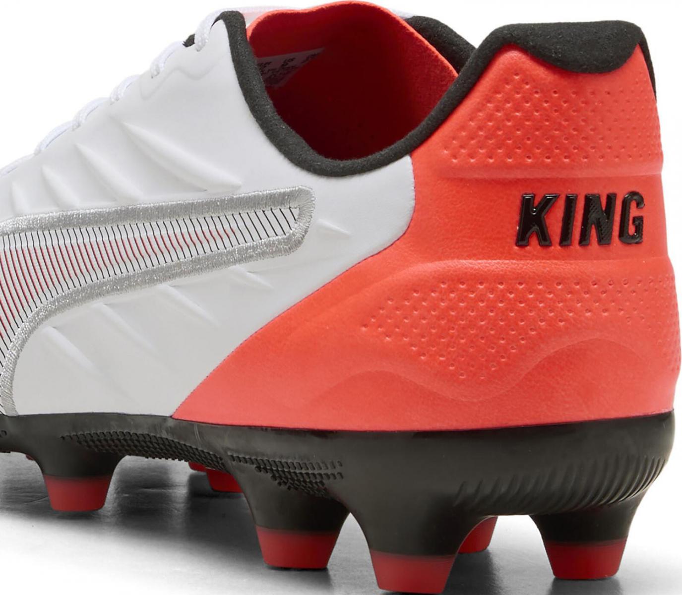 プーマ PUMA キングプロHG/AG 10882901 サッカースパイクコテイ