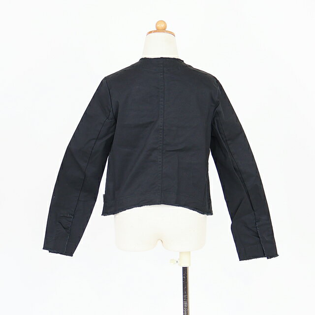 ヌメロ ヴェントゥーノ（N°21 KID）キッズ 訳あり ジャケット ブラック系 　ストーンボタンポイントノーカラージャケット （サイズ/8Y）*ad0002 2