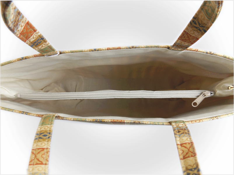 バッグ 金襴 和柄 手提げ 日本製 亀甲花菱 横型 和装 着物 お稽古事 お茶席 女性用 レディース