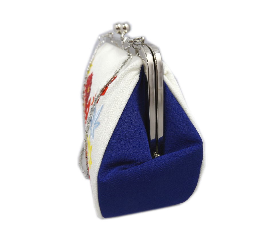 バッグ 桂由美 がま口 手提げ クラッチ 白色濃青地菊梅楓刺繍 振袖 成人式 卒業式 袴 はかま 着物 きもの 単品 ガマ口 小紋 洗える着物 振袖用 ハカマ 白色 女性用 レディース