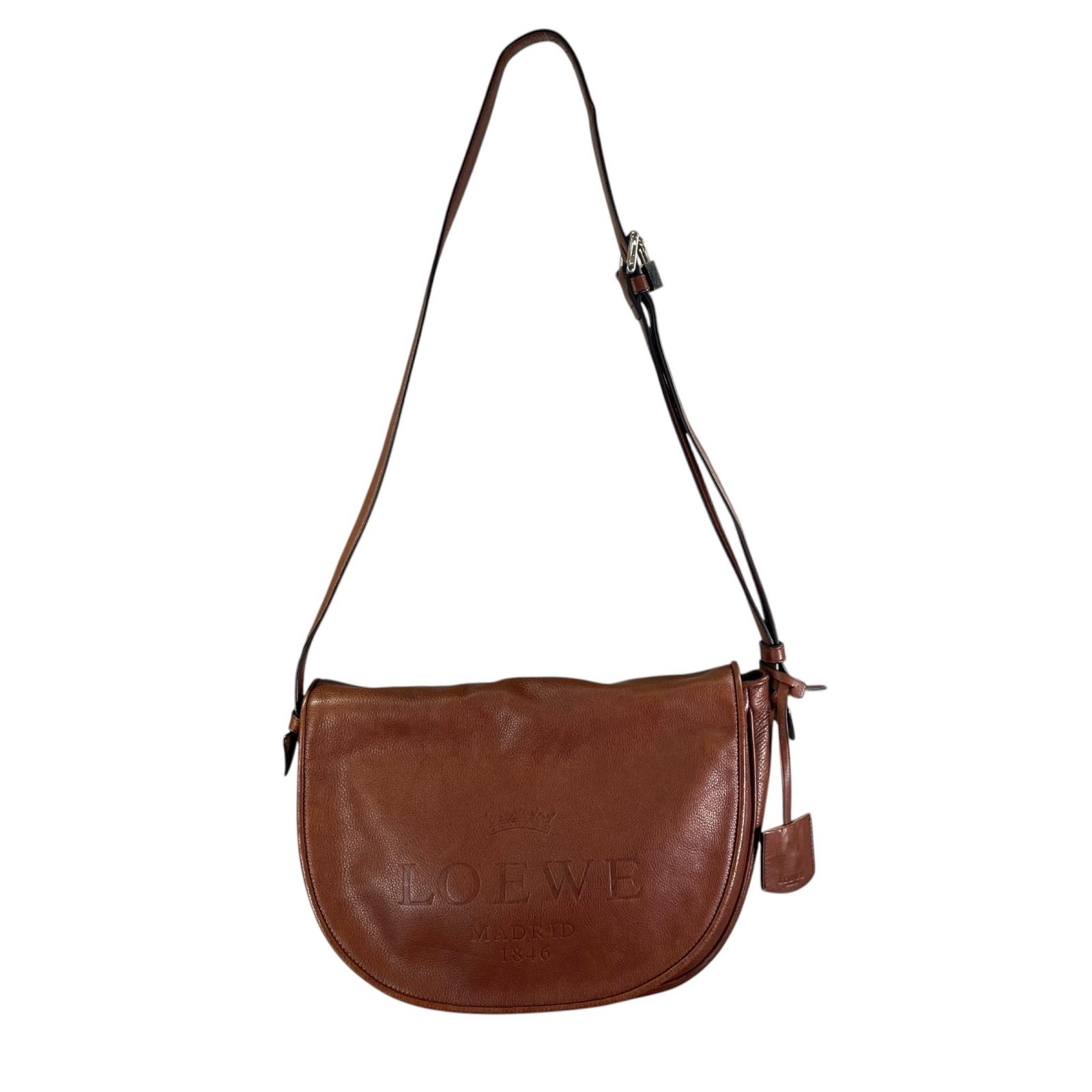 【極美品】LOEWE ヘリテージショルダーバッグダークブラウンロゴ型押し　レア 楽天市場】LOEWE ヘリテージ（バッグ・小物・ブランド雑貨）の通販