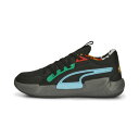 Puma Cout Rider Block Party 品目：メンズバスケットボールシューズ シーズン：2023年春夏モデル 品番：3782695 カラー：01 プーマブラック/キャストアイロン アッパー：合成繊維/人工皮革/合成樹脂（ポリウレタン） ミッドソール：合成樹脂（モールデッドEVA樹脂） アウトソール：ゴム底 生産国：ベトナム クッション性の高いライダーフォーム搭載。足型は欧米向けのタイトでスリムなグローバルフィット採用。ウィズD相当。