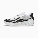 Puma All Pro Nitro Team 品目：メンズバスケットボールシューズ シーズン：2023年秋冬モデル 品番：379081 カラー：01 プーマホワイト/プーマブラック アッパー：合成繊維/人工皮革/合成樹脂（ポリウレタン） ミッドソール：合成樹脂（EVA樹脂/ポリウレタン） アウトソール：ゴム底 生産国：ベトナム ウォルト・クライド・フレイジャーのシグネチャーモデルである、バスケットボールシューズが登場。エンジニアードメッシュのアッパーは、フィット感を高めつつ通気性を確保してくれます。ミッドソールには、NITRO FOAMを採用し、高いクッション性と反発性を発揮。快適なプレーとパフォーマンスを向上させてくれます。