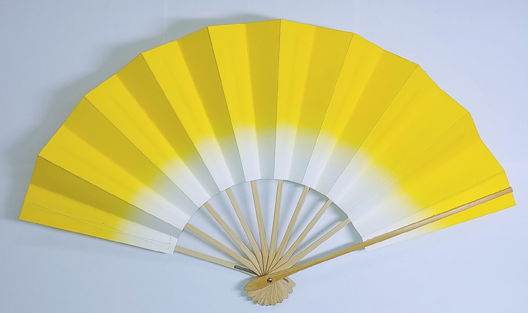 高級舞踊扇子　ダンス扇　2020（黄色）全長28.5cm　扇面　中骨　親骨　白竹数量限定　お買得　安い　在庫限り