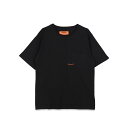 UNIVERSAL OVERALL EMBROIDERY PK TEE ユニバーサルオーバーオール Tシャツ 半袖 メンズ レディース ポケット 無地 クルーネック ブラック 黒 U2323232-E