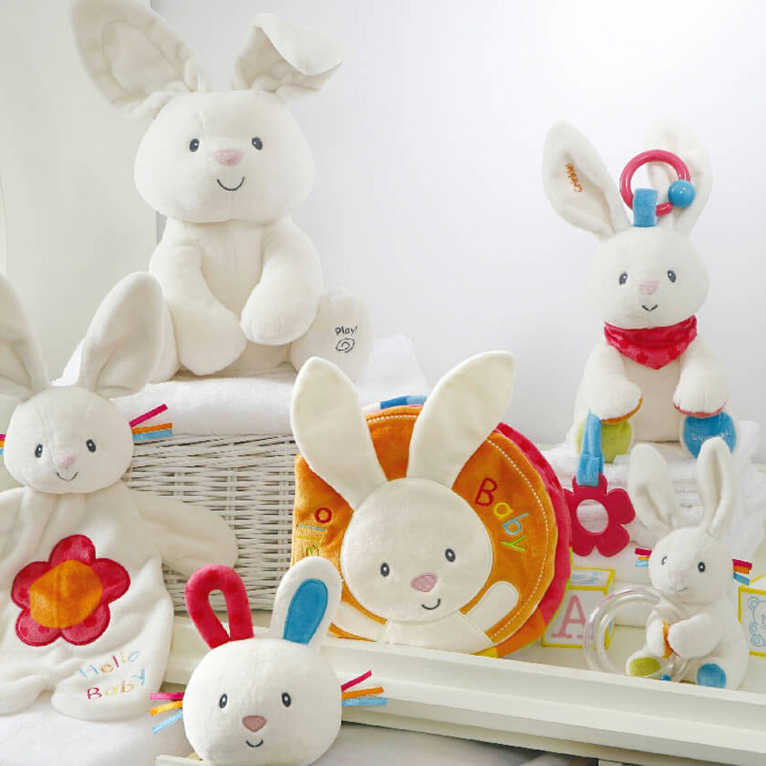 【1000円OFFクーポン発行中】 GUND FLORA BUNNY ガンド ぬいぐるみ フローラ バニ...