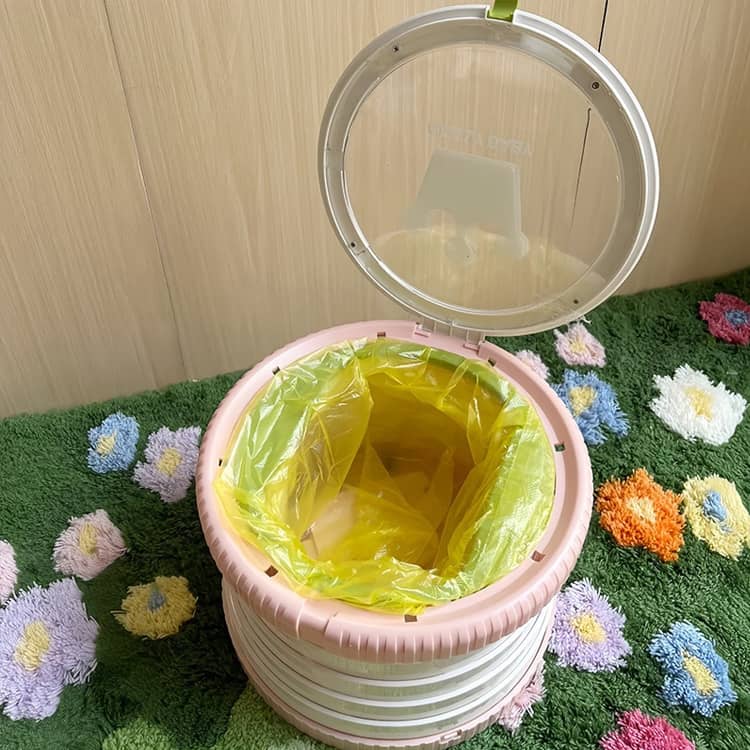 子供用 折りたたみ式トイレ 携帯トイレ 簡易トイレ ポータブルトイレ おまる 子ども用 便座 折りたたみ トイレトレーニング 車 キャンプ アウトドア 屋内 持ち手付き コンパクト 薄型 女の子 男の子 1-7歳 組み立て不要 幼児用 フタ付き watashinosalon-10003392 わたしのサロン サンプル画像3