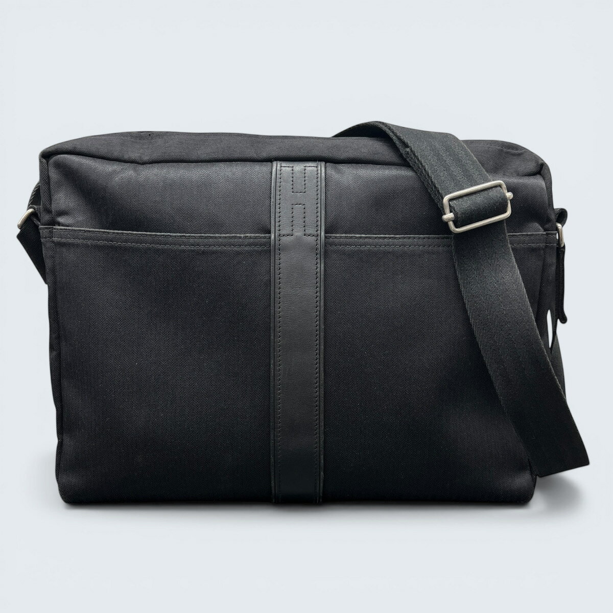 エルメス HERMES アカプルコ バサス MM  アカプルコバサスMM   カバン 斜め掛け メッセンジャーバッグ ショルダーバッグ トワルシェブロン ブラック 楽天市場】エルメス アカプルコ バサスの通販