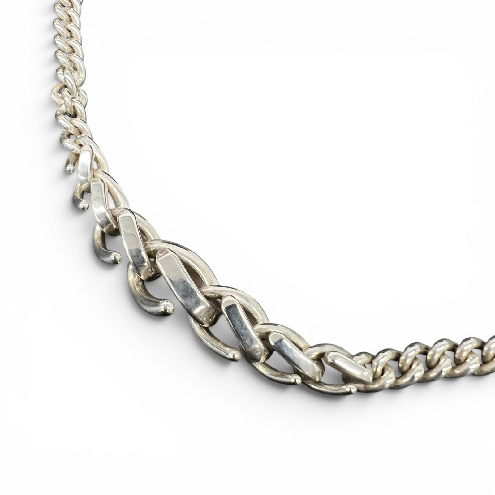 ラグゼル 楽天市場店のTIFFANY 美品 ティファニー フォージ グラジュエイテッド リンク ネックレス 18インチ シルバー SV925 35.9g レディース チョーカー ABランク 中古 鑑定済 ティファニーアクセ｜アングル2