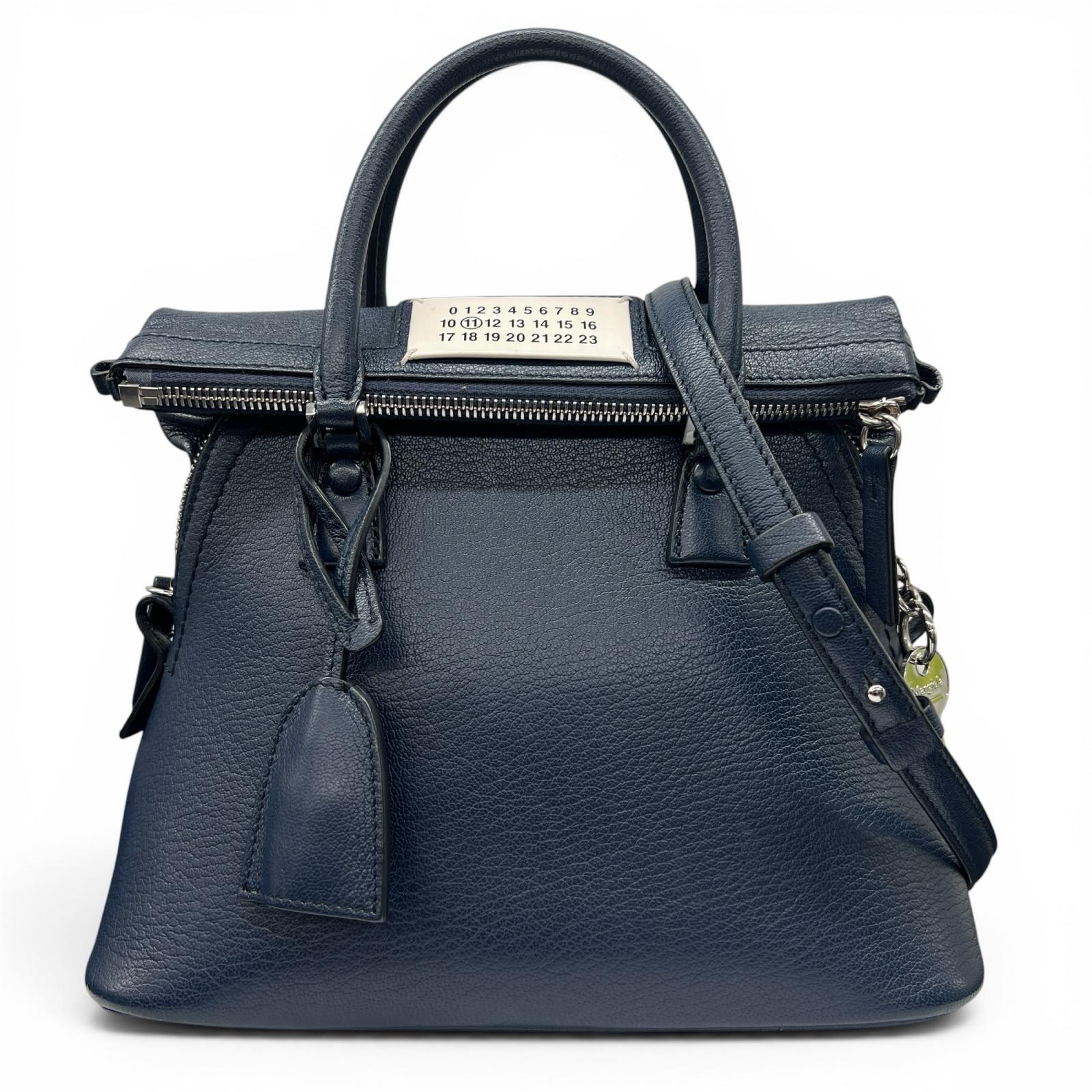 Rakuten - Maison Margiela 美品 メゾンマルジェラ 5AC ミニ 2way ハンドバッグ ショルダーバッグ SB1WG0037 2024年 レザー ネイビー ダークブルー ABランク 鑑定済 マルジェラバッグ