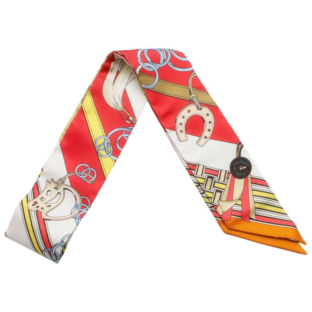 エルメス スカーフ ツイリー 馬勒とチャーム Brides et Gris-Gris HERMES シルクツイル 2023春夏 エルメス スカーフ エルメス レディース HERMES SCARFのサムネイル