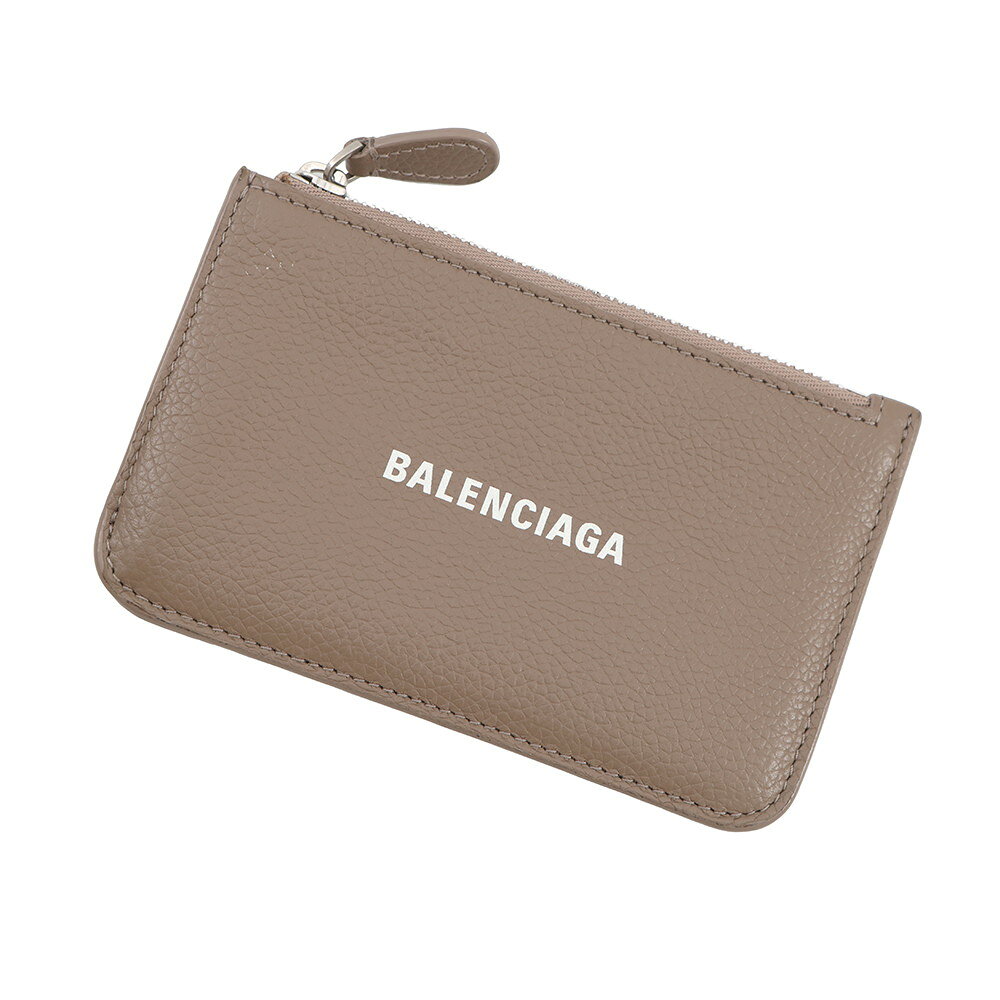 バレンシアガ カードケース フラグメントケース レザー 637130 BALENCIAGA コインケース 取扱店舗 神戸元町店 店舗一覧 店舗一覧はこちら＞ 商品番号11347170 ランク中古A ブランドバレンシアガ 状態表面/スレ、クセ、バニッシュのヒビ 金具/スレにおい/特記するにおいなし 型番637130 色 ベージュ 素材 レザー 金具シルバー金具 サイズ W13cm×H8cm 仕様小銭入れ1・ポケット1・カード入れ5 付属品 現品のみ 生産国イタリア 　　 　※腕時計の保証に関する注意事項 ◆当店保障の有無に関わらず、一部の腕時計においては正規店およびメーカーによる修理対応をお受けできない場合がございます。 その際は、当店提携の時計専門工房による修理にて対応させていただきます。 ◆当店が設けている保証期間後は有償修理となります。 ◆保証期間は商品ランクにより異なります。新品ランク・未使用ランクの場合、購入日より1年以内、それ以外のランクの場合、購入日より6ヶ月以内です。 ◆以下事項に関しましては保証期間内でも無償修理が受けられません。 ◆お客様による不注意や不適切な取扱による故障や損傷。 ◆ゼンマイ切れなどの故障。 ◆時計機械内部への水分などの侵入が原因となる故障や不具合。 ◆ケース、ベルト、風防、リューズなどの外装部の故障や損傷。 ◆地震、火災、水害、事故などによる故障や損傷。 ◆品質および機能上、許容範囲と当店が判断した視覚的現象。 ◆品質および機能に問題がないと当店および発売元メーカー、当店契約修理業者が判断した場合。 ◆お客様ご自身にて発売元やメーカーへの直接修理依頼をされた場合、その費用を当店に請求できません。 　　 ※ルイヴィトンに関する注意事項 ◆ルイヴィトンの取り組みにおいてNFC（ICチップ）の導入により、一部商品から製造番号の刻印がご確認できない場合がございますが、当店では正しい知識のあるバイヤーにて鑑定済みの商品を販売しておりますのでご安心ください。 ◆同じモデルの商品であっても、ルイヴィトンの仕様変更「マイナーチェンジ」により、ページ掲載の写真や仕様と異なる場合があります。 ◆新品ランクの状態でも多少の細かい傷（金具やパインピング等）がございます。（製造工程上やむを得ず細かなスレが生じると直営店から回答がありました。直営店で購入される場合でもこのような傷が見受けられることがあります。) ◆製造国は商品によって異なりますのでご指定いただけません。 ◆米国で製造されたモデルには製造国の刻印がない場合があります。 ◆ヌメ革が使用されている商品の場合、使用せずとも時間の経過と共にヌメ革の色が焼ける性質を持っています。一部新品ランクの商品でも若干色が焼けている場合がありますので、予めご了承の上ご購入いただければ幸いです。 ◆新品ランクの商品でも検品時より傷等が目立つ場合は「未使用ランク」に格付けしております。 ◆プリントや柄が入っている商品は、ページ上の商品画像とお届けする商品と多少配色が違う場合がございます。 ◆素材説明書は新品ランク、かつ在庫がある場合のみ同梱しております。 ◆付属品は、商品詳細情報の付属品欄に記載のある物のみとなります。 ◆不明点ございましたらお問合わせ先までご連絡ください。Tel：0120-098-082 当店取り扱い商品は、実店舗・他通販サイトにも掲載を行っており在庫を共有しております。 商品の性質上すべて一点物となるため、ご注文が確定した場合でも欠品となることもございます。 その際は当店よりご連絡をさせていただきます。 *Import taxes are not included.*We do not ship exotic leather items that does not comes with CITES. *The credit card name, the order name, and the recipient name must match.バレンシアガ カードケース フラグメントケース レザー 637130 BALENCIAGA コインケース 【安心保証】 【中古】
