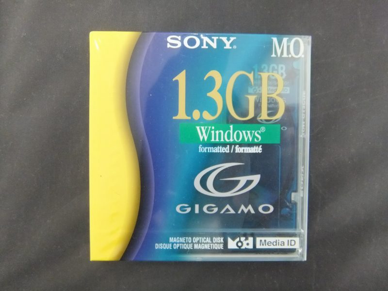 【未使用】 ソニー SONY 【未使用 未開封】 1.3GB MOディスク WindowsフォーマットEDM-G13CDF