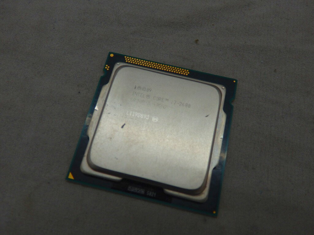 インテル Intel CPU CORE i7 2600 【中古】