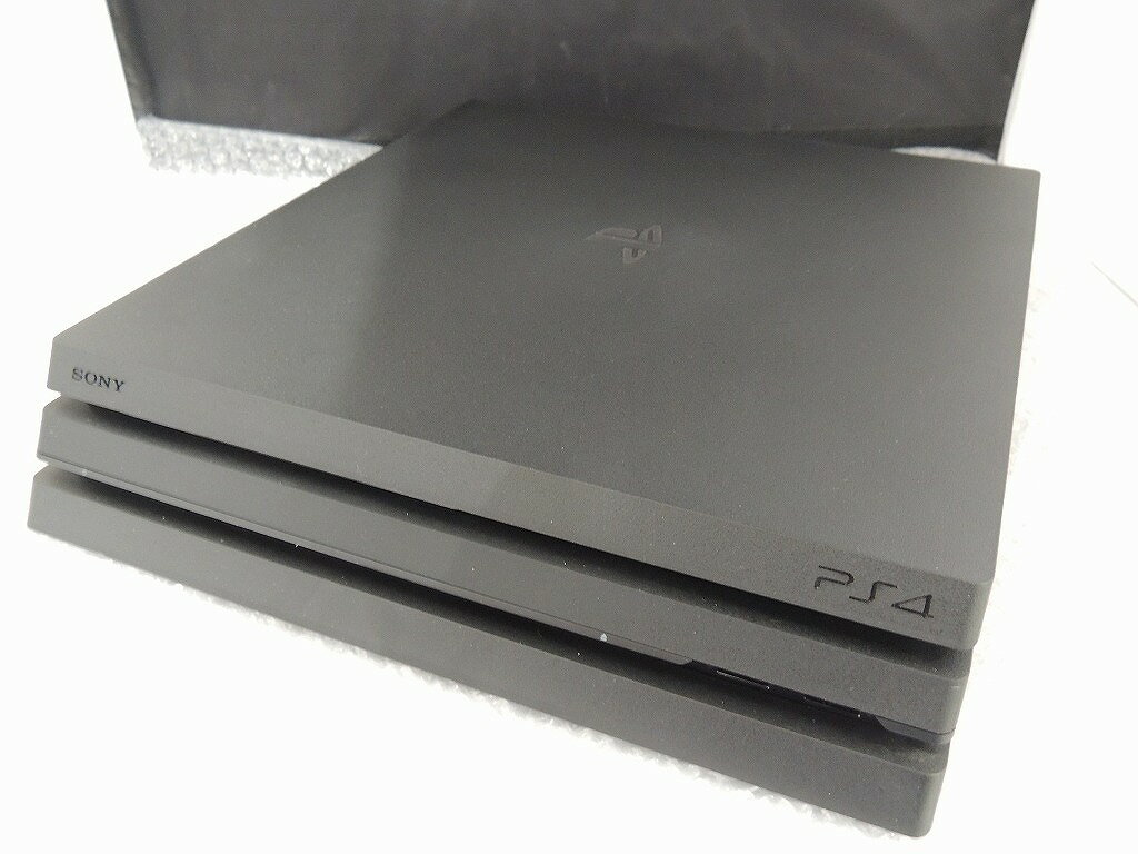 【欠品有り】 ソニー SONY PS4 Pro CUH-7200CB01 【中古】