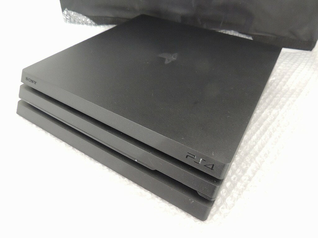 【5/15(水)全品ポイント10倍！！当日要エントリー！！】【欠品有り】 ソニー SONY PS4 Pro CUH-7200BB01 【中古】