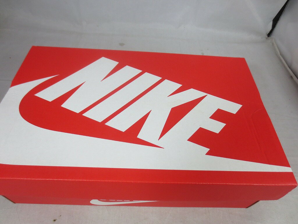 ナイキ NIKE NIKEAIRMAX90GTX ブラック/グリーン 【中古】