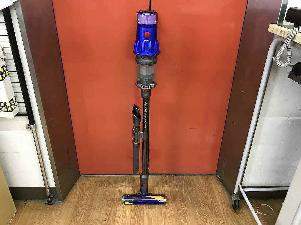 ダイソン dyson コードレスクリーナー Detect Slim Fluffy 【中古】