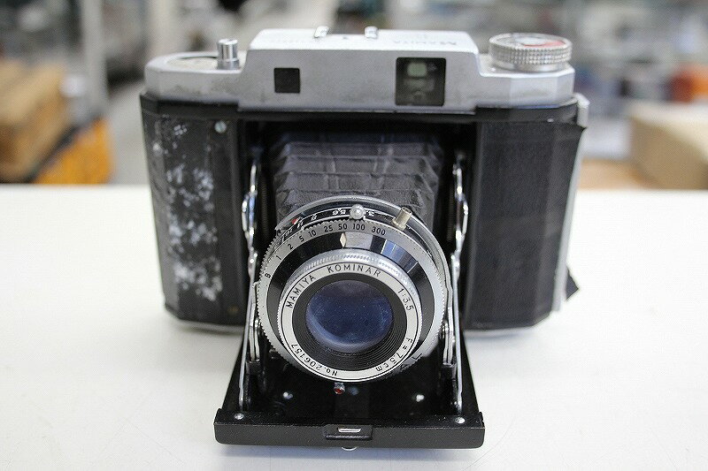 マミヤ Mamiya 中判フィルムカメラ 本体のみ 全体的劣化/ジャンク MAMIYA-6 【中古】