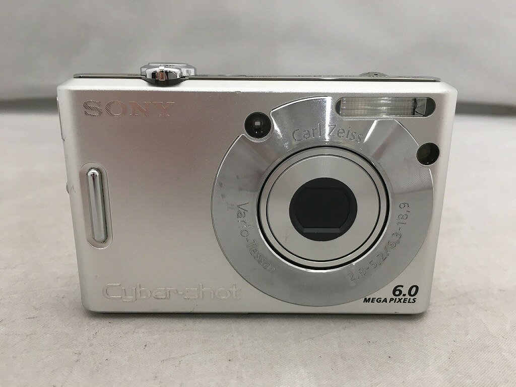 ソニー SONY コンパクトデジタルカメラ DSC-W30 【中古】