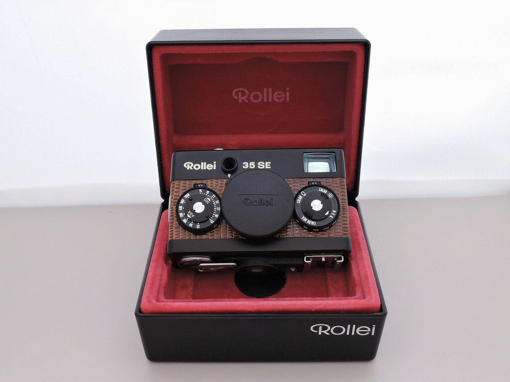 ローライ Rollei コンパクトフィルムカメラ 35SE シンガポール 【中古】