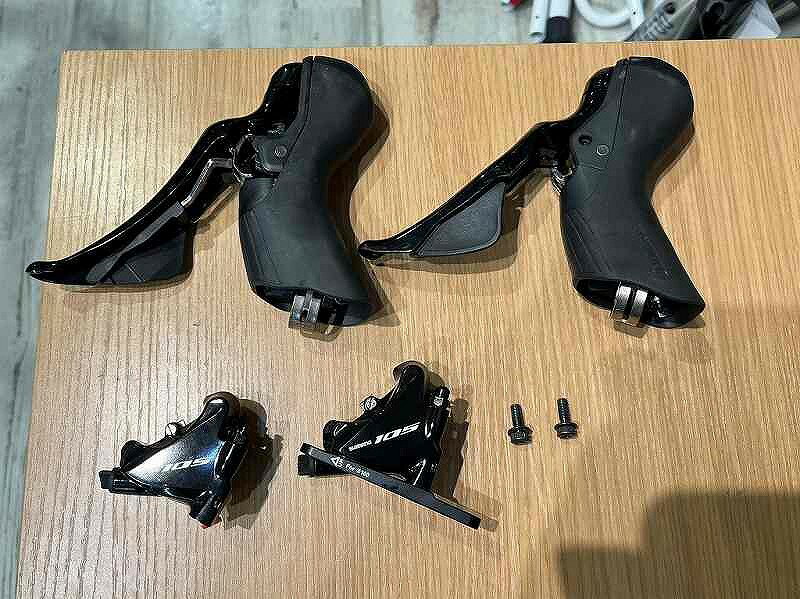 V}m SHIMANO fBXNu[LLp[+STIo[ ST-R7025/BR-7070 yÁz