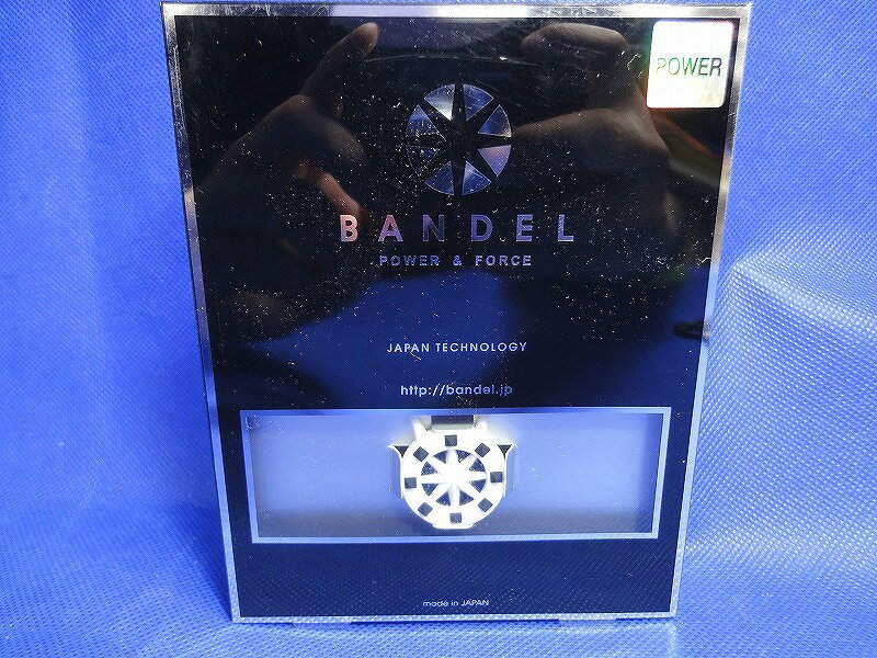 【期間限定セール】【未使用】 株式会社BANDEL studs necklace white×black 45cm