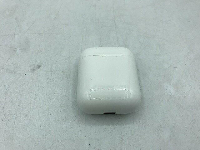 Apple Apple AirPods MV7N2J/A 【中古】