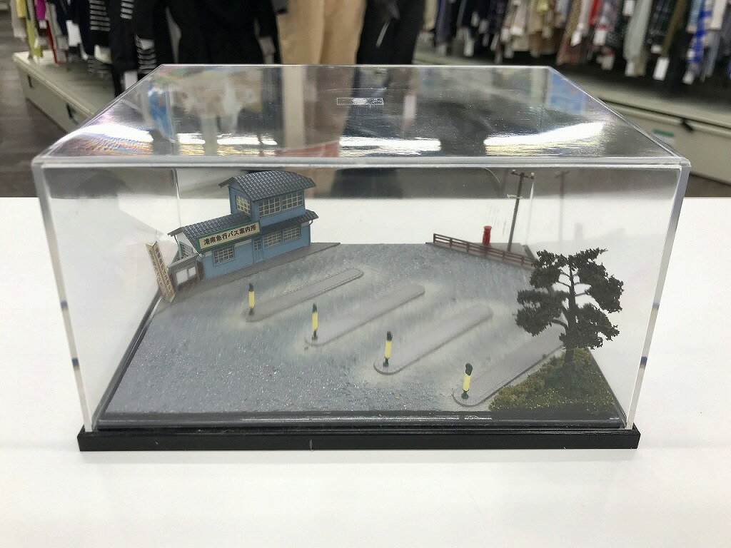 DDF 1/150 タイムスリップジオラマ 旧型バスターミナル ★レトロ★ TSD-001 【中古】