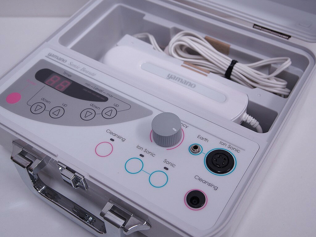 【全品ポイント10倍！要エントリー！】【期間限定セール】yamano 美顔器 Sonic Beaute 【中古】