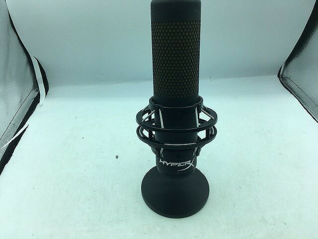 【ご注意】商品は店頭・他ネットショップでも販売しておりますので、ご注文をいただいても売り切れの場合がございます。ご了承ください。ブランド名ハイパーエックス HyperX商品名ゲーミングマイク HMIQ1S-XX-RGシリアル番号TAQ10315460NR2052商品説明ハイパーエックス HyperX ゲーミングマイク HMIQ1S-XX-RGLEDステータスインジケーターを備えたスタンドアロンマイク 作動中はライトが点灯し、タップすれば消灯してミュート状態になる ケーブル有線年式：2020保証期間3ヶ月（返金保証）コンディションレベルB（並品）コンディションの備考【全体】目立つ箇所や場所にキズや擦れ・汚れなどが見当たり、素材自体のコンディション劣化の見られる商品ですが、まだお使い頂ける商品です。※お客様のご都合による返品は受け付けておりません。※目立つキズ、汚れ等は写真等で記載するよう心がけておりますが、中古品の特性上、細かいキズ・汚れ等を全ては表記できません。表記コンディションをご理解のうえ、ご購入くださいませ配送方法宅配便商品番号ahd109657220在庫お問合せ先【ワットマンテック横浜朝比奈店】　045-780-1574【ご注意】当社オンラインショップ以外で情報、商品写真、画像、文章等を無断で転用しているページは偽サイトであり当店とは一切関係がございませんのでご注意ください。接続先のURLをご確認ください。楽天市場URL：https://www.rakuten.co.jp/楽天市場商品ページ：https://item.rakuten.co.jp/●●●《ハイパーエックス》HyperXゲーミングマイク HMIQ1S-XX-RG u1161022231