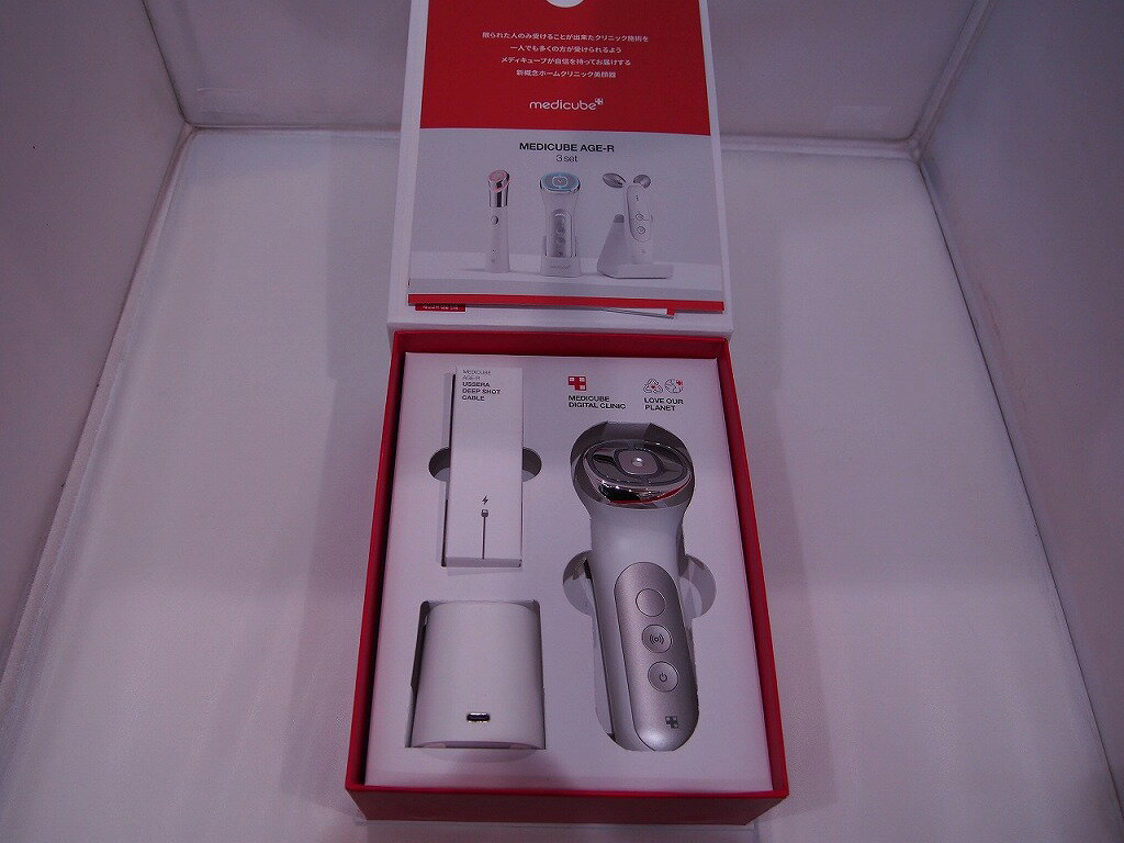 【全品ポイント10倍!要エントリー】【期間限定セール】メディキューブ medicube スキンケア用品 ME-USSERA-01 【中古】