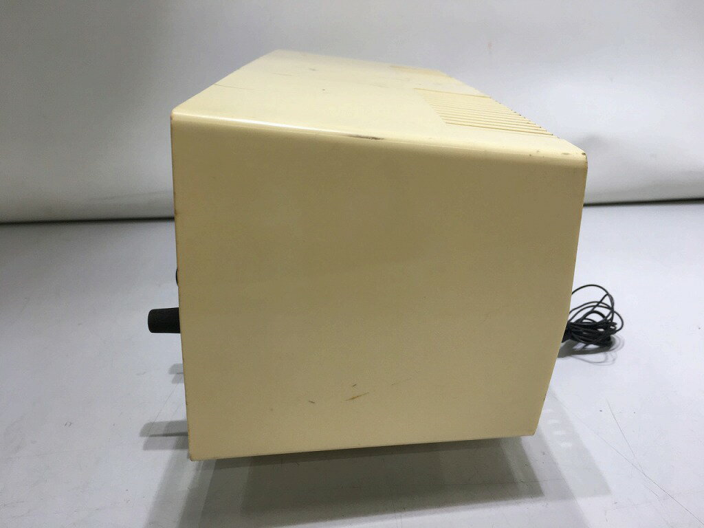 【期間限定セール】トウシバ 東芝 ジャンク 管球ラジオ 6FM-30 【中古】