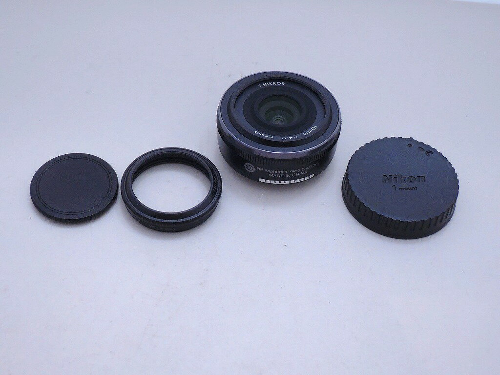 ニコン Nikon 1マウントレンズ 1 NIKKOR 10mm f2.8 HN-NO1フード付き 【中古】