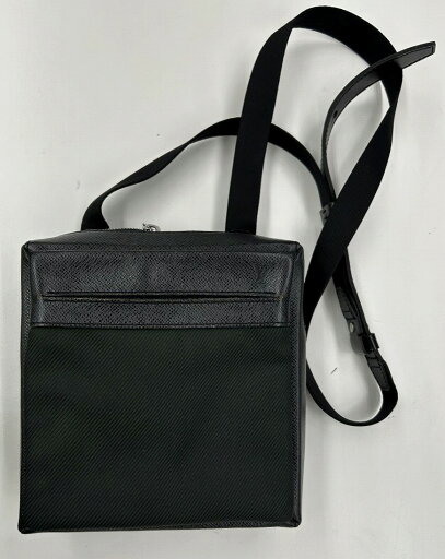 ルイ・ヴィトン LOUIS VUITTON タイガ サヤン ブラック/モスグリーン M30902 【中古】 ルイ・ヴィトン LOUIS VUITTON タイガ サヤン ブラック/モスグリーン M30902 【中古】
