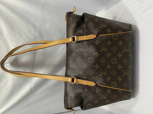 【6/22(日)20時〜全品ポイント10倍!要エントリー!】ルイヴィトン LOUIS VUITTON トータリーPM モノグラム トートバッグ M56688 【中古】 【6/22(日)20時〜全品ポイント10倍!要エントリー!】ルイヴィトン LOUIS VUITTON トータリーPM モノグラム トートバッグ M56688 【中古】