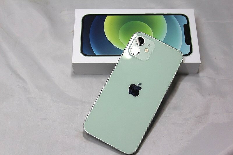 【全品ポイント10倍!要エントリー!】アップル Apple 【SIMフリー】iPhone 12 64GB MGHT3J/A 【中古】