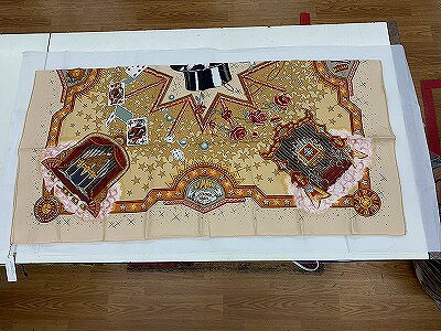 ワットマン楽天市場店の【全品ポイント10倍！要エントリー】【期間限定セール】エルメス HERMES カレ90マジック 【中古】｜アングル3