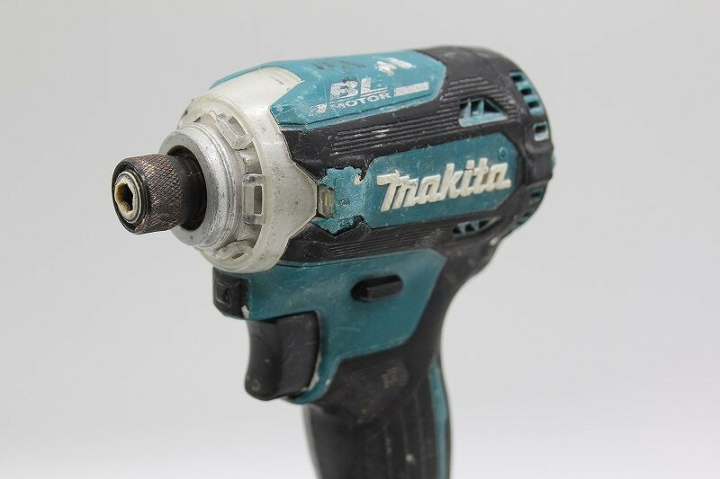 マキタ makita インパクトドライバー TD161D 【中古】
