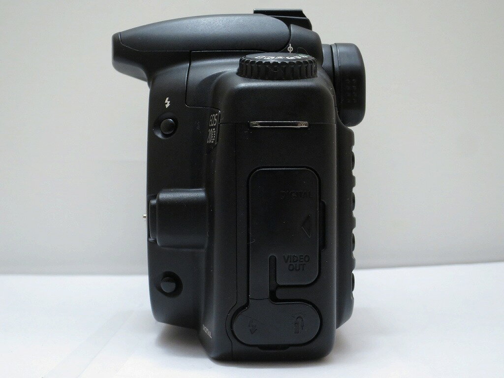 ����Υ� Canon �ǥ��������� EOS 20D ����š�