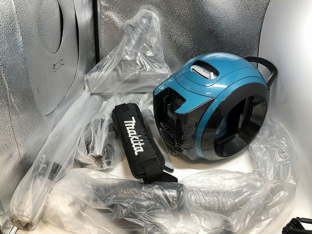 Rakuten - 【未使用】 マキタ makita サイクロンクリーナ CL500D