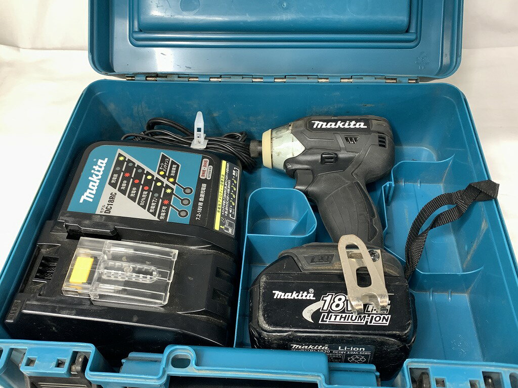 マキタ makita 充電式インパクトドライバ TS141D 充電器 バッテリー付き 【中古】