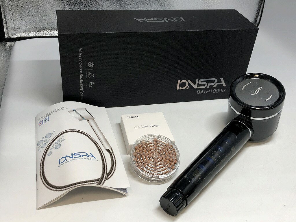 【ご注意】商品は店頭・他ネットショップでも販売しておりますので、ご注文をいただいても売り切れの場合がございます。ご了承ください。ブランド名IONSPA IONSPA商品名イオンスパシャワーヘッド BATH1000α商品説明特許技術でよごれを落とすプレミアムシャワーヘッド。 優れた保湿効果を実現。 使用感少なく美品です。保証期間10日間（初期返金保証）コンディションレベルS（新品同様）コンディションの備考【全体】元箱等の付属品に汚れや凹み・キズがあるか、またはそれらは無いけれど、商品そのものには使用感が見られない新品同様に近い状態です。配送方法宅配便商品番号osd123738679在庫お問合せ先【ワットマンテック OSC湘南シティ店】　0463-73-7677【ご注意】当社オンラインショップ以外で情報、商品写真、画像、文章等を無断で転用しているページは偽サイトであり当店とは一切関係がございませんのでご注意ください。接続先のURLをご確認ください。楽天市場URL：https://www.rakuten.co.jp/楽天市場商品ページ：https://item.rakuten.co.jp/●●●《IONSPA》IONSPAイオンスパシャワーヘッド BATH1000α g1223917083
