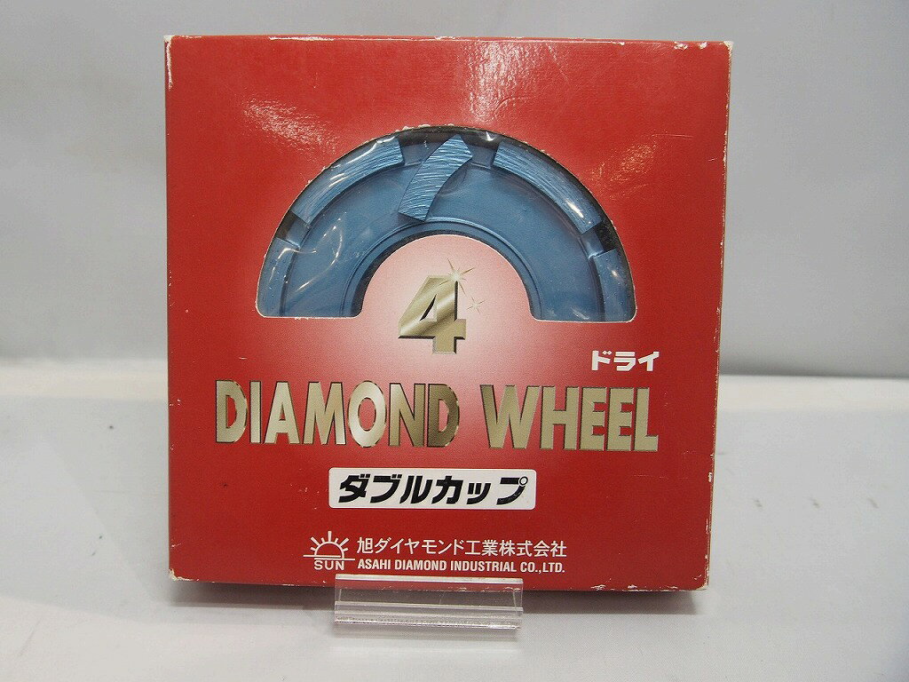 【ご注意】商品は店頭・他ネットショップでも販売しておりますので、ご注文をいただいても売り切れの場合がございます。ご了承ください。ブランド名アサヒダイヤモンドコウギョウ 旭ダイヤモンド工業商品名ダイヤモンドカッター AS30商品説明石材、アスファルト、コンクリートにご使用できます。確認の為に開封しましたが未使用同様品になります。付属品一式※主な付属品を記載するようしております。中古品の特性上、全ての付属品の正確な記載が難しいため詳細は掲載の写真にてご確認ください。付属品は写真にて【全て】掲載しておりますコンディションレベルN（未使用品）コンディションの備考【全体】未使用品の状態ですが、買取商品の為、完全な新品ではございません。その為、多少の汚れなどが見られる場合がございます。付属品の記載がある商品の場合、付属品も同様です。(減額済)。配送方法宅配便商品番号skd123739891在庫お問合せ先【ワットマンテックサクラス戸塚店】　045-443-6901【ご注意】当社オンラインショップ以外で情報、商品写真、画像、文章等を無断で転用しているページは偽サイトであり当店とは一切関係がございませんのでご注意ください。接続先のURLをご確認ください。楽天市場URL：https://www.rakuten.co.jp/楽天市場商品ページ：https://item.rakuten.co.jp/●●●《アサヒダイヤモンドコウギョウ》旭ダイヤモンド工業ダイヤモンドカッター AS30 s1225686386